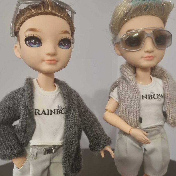 Bonecos da Marca Rainbow High