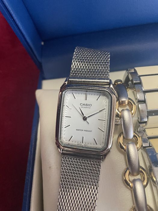 Relógio Casio Quartz Feminino – Elegante