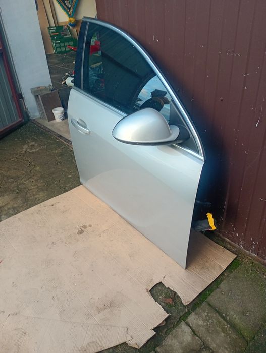 Drzwi prawe Opel Insignia Z176