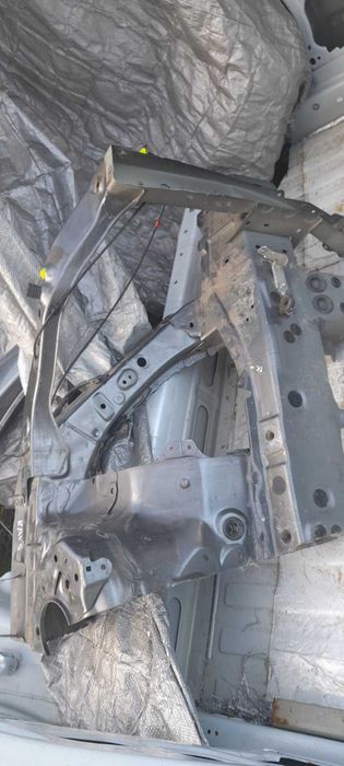 Toyota RAV4 19-24 Лонжерон правий лівий Четверть передня права ліва