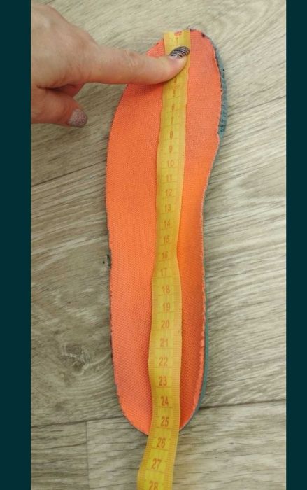 Жіночі кросівки Nike, оригінал осінь-весна , шкіра 24,5 см