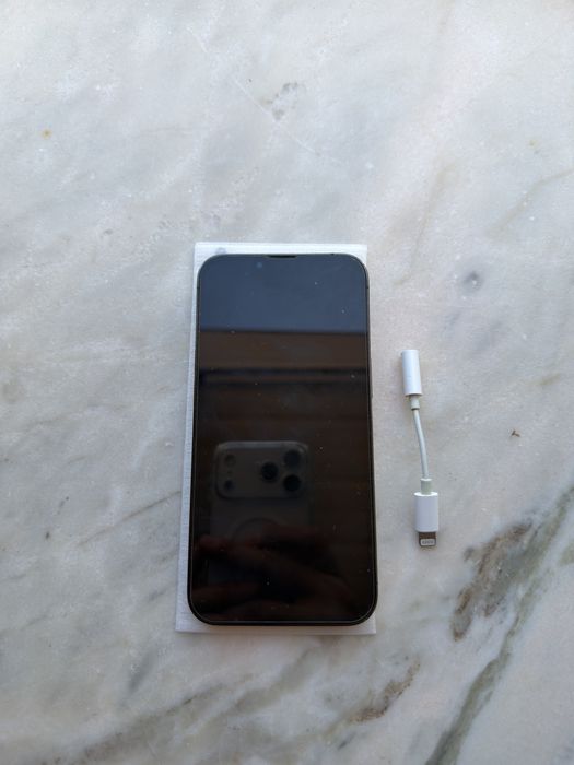 Iphone 13 Pro 256GB e Adaptador Lightning