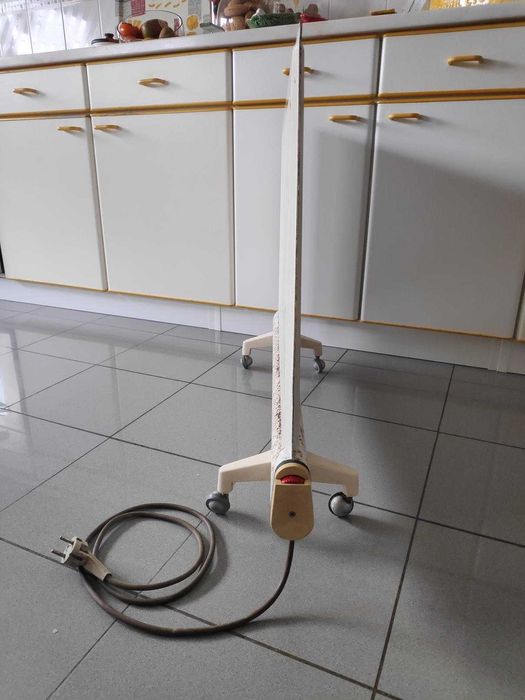 Aquecedor/radiador a óleo Phillips 1000W