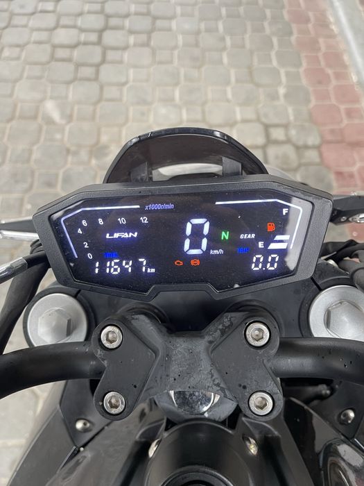 Мотоцикл Lifan KPS 200