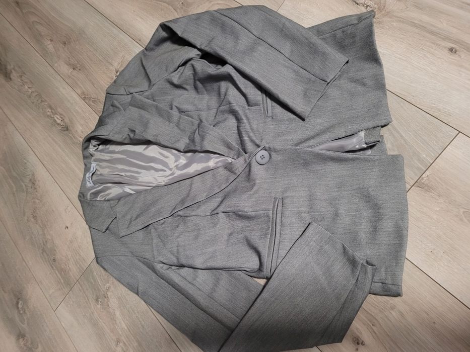 Szara Marynarka z podszewka M