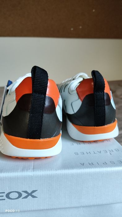 Geox Snake białe skórzane sneakersy rozm 43