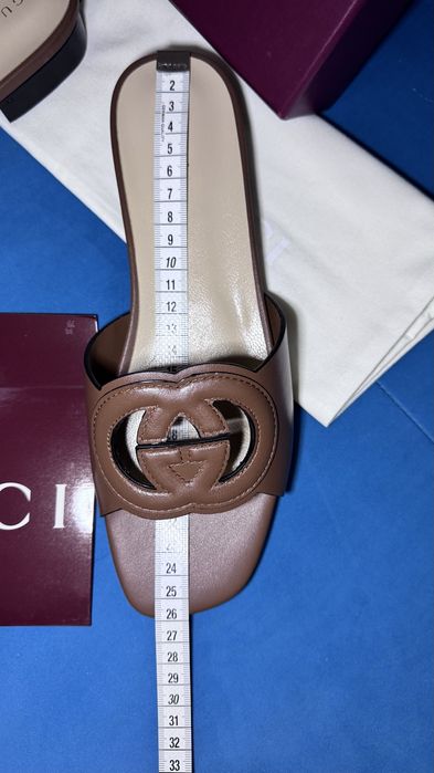 Шльопанці шкіряні від світового бренду Gucci