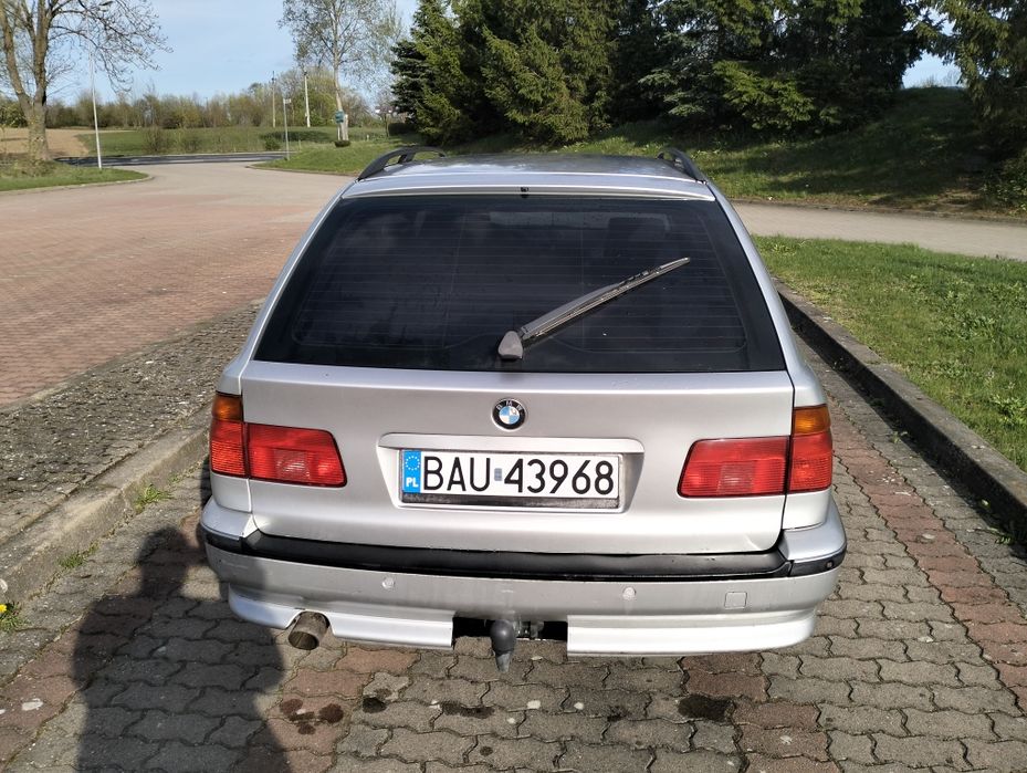 BMW E39 2.8 benzyna