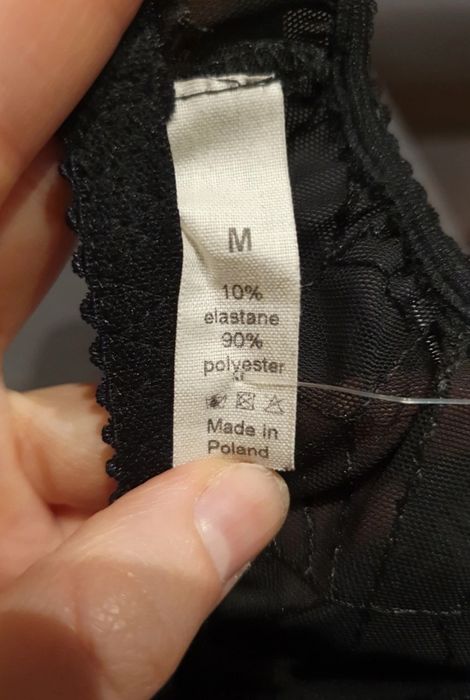 Gotyckie majtki haftowane w pajęczynę siateczkowe Salem Skydance