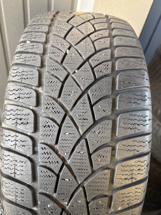 Шини резина 235/55/17 r17 Dunlop пара зимні