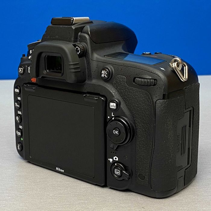 Nikon D750 (Corpo) - 24.3MP