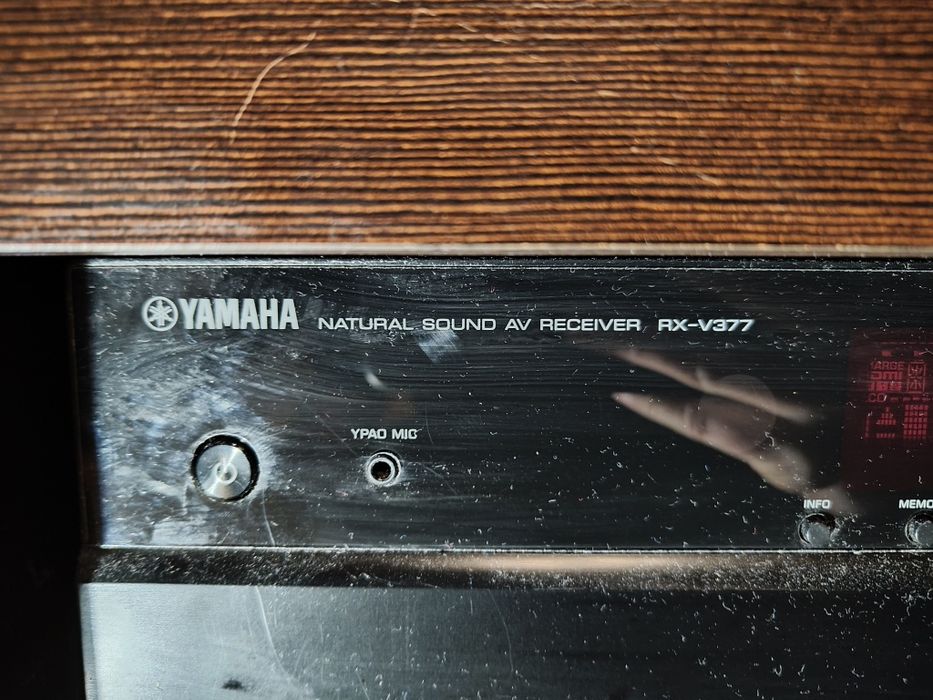 Amplituner Yamaha rx-v377 pilot