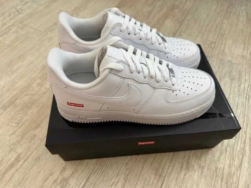 Nike Air Force 1 x Supreme R.38