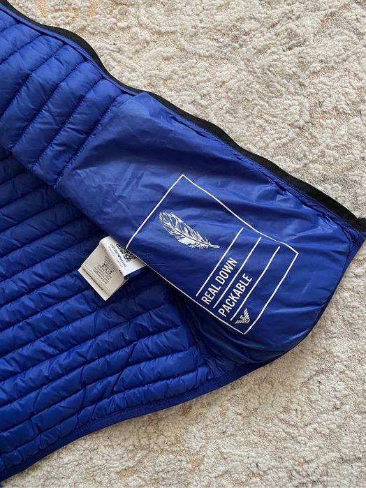 Жилетка Armani оригінал