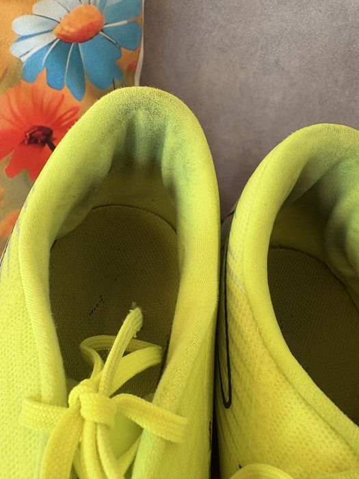 Neonowe Turfy Buty piłkarskie męskie Nike Mercurial