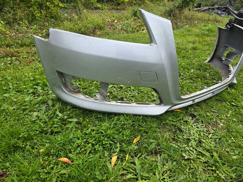 zderzak przód Audi A3 8P0 2008-