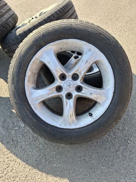 Шини з дисками  фірма Toya