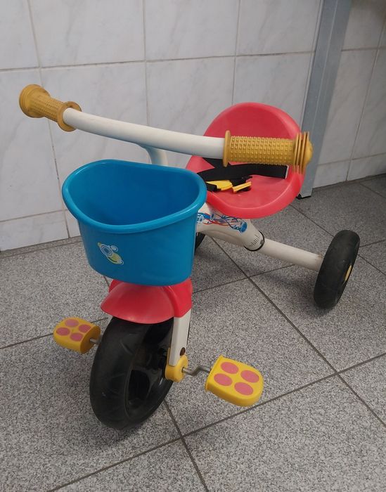 Triciclo para criança