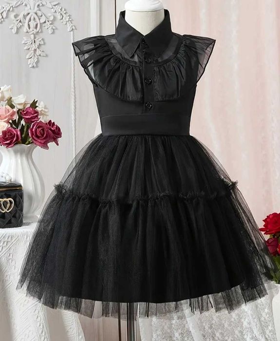 Nowy strój Wednesday Addams, r. 122/128 Halloween przebranie