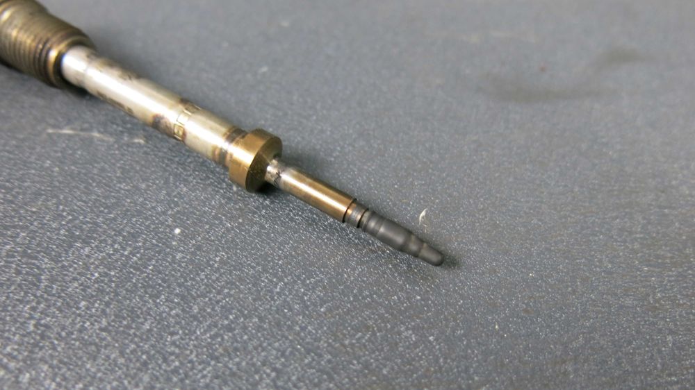 BMW 3 F30 2.0d N47 184km czujnik temperatury spalin Diesel