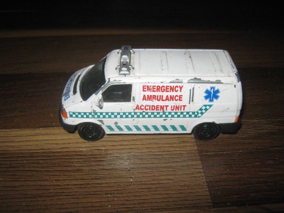 Бусик Volkswagen,Cararama