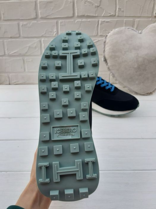 Кросівки Iceberg 42, 43 р