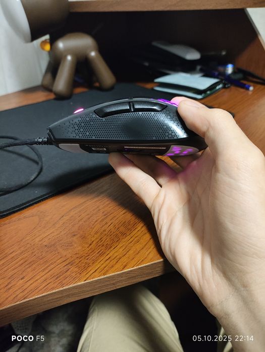 Ігрова мишка roccat burst pro
