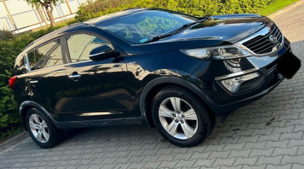 Kia Sportage Tanio sprzedam zadaną KIA SPORTAGE 4 x4 2012 r.