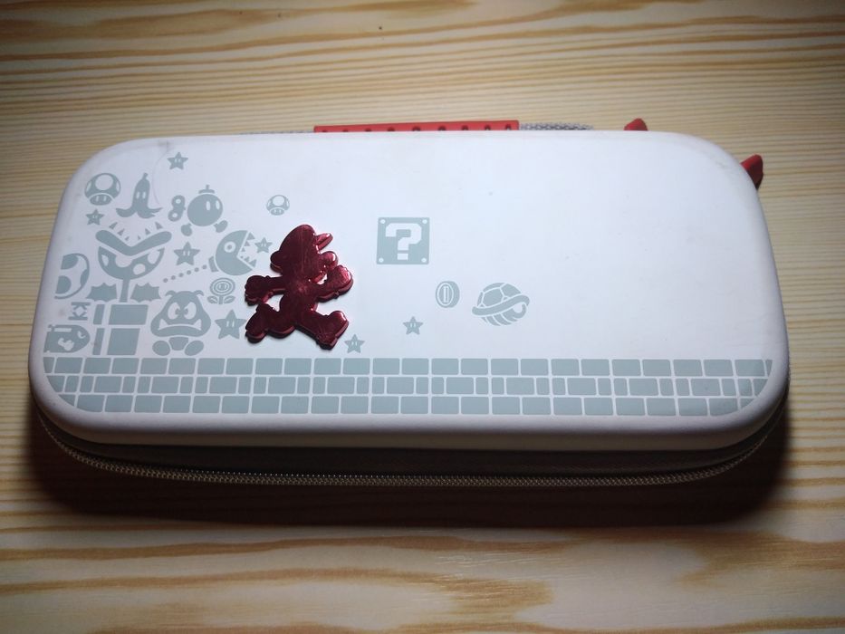 Etui Nintendo Switch / Lite