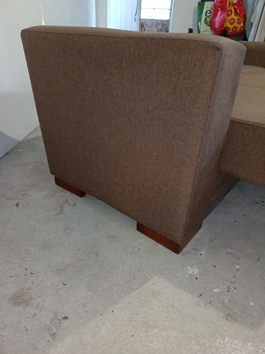 Sofá cama 3 lugares impecável