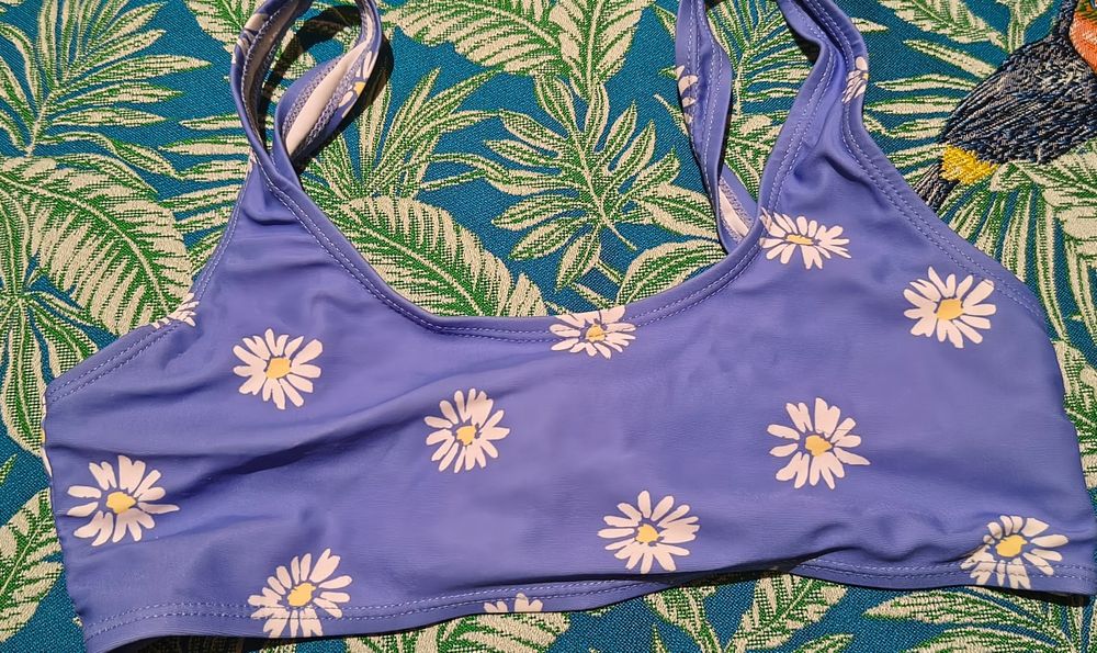 Strój kąpielowy H&M dwuczęściowy ze stokrotkami  roz. 146-152