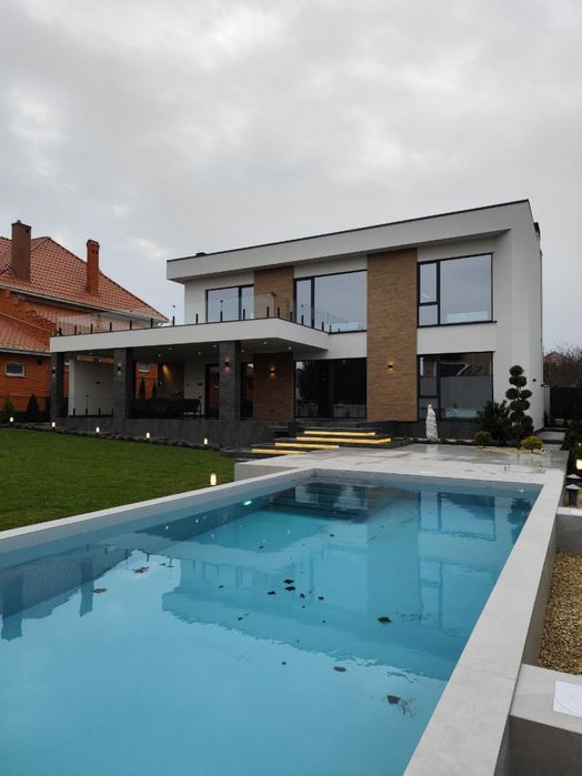 Стильный, НОВЫЙ дом в Совиньоне