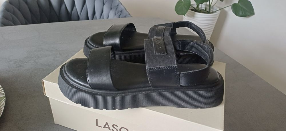 Sandały Lasocki 38