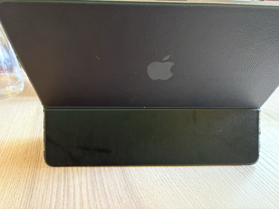 Ipad Pro 12.9 + Capa teclado Apple