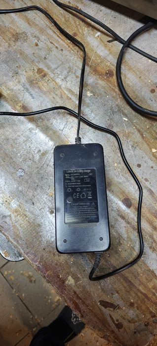 Elektryczny schodołaz towarowy do 300kg