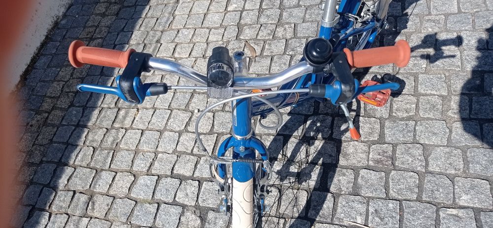 Bicicleta Btwin City 900
