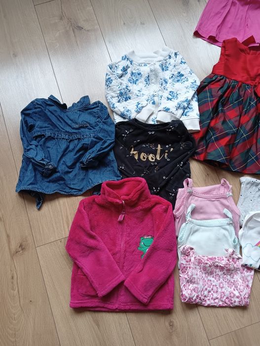 Paka ubranek 74-80