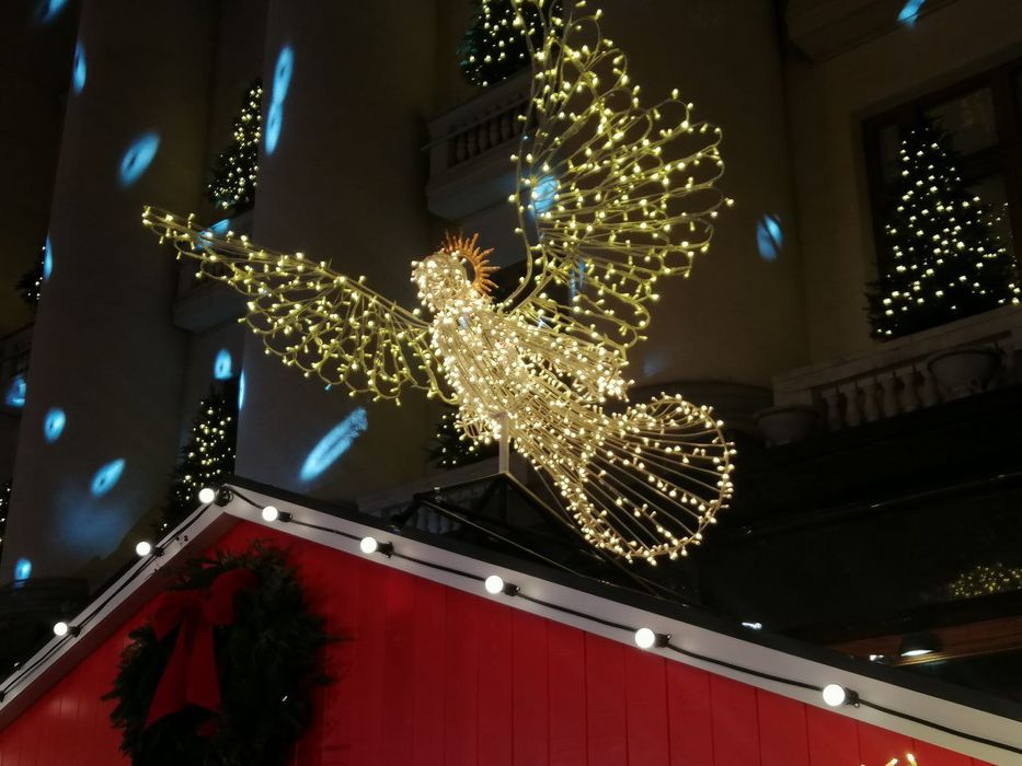 Продам садовые статуи.