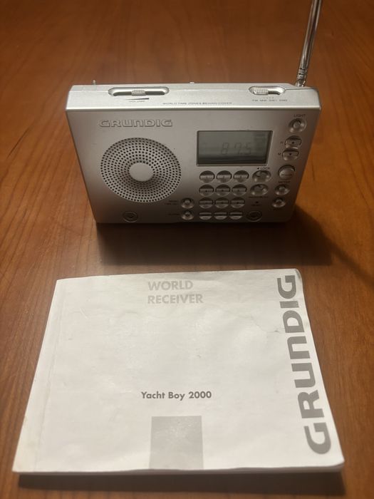 Radio mundial Grundig Yacht Boy 2000