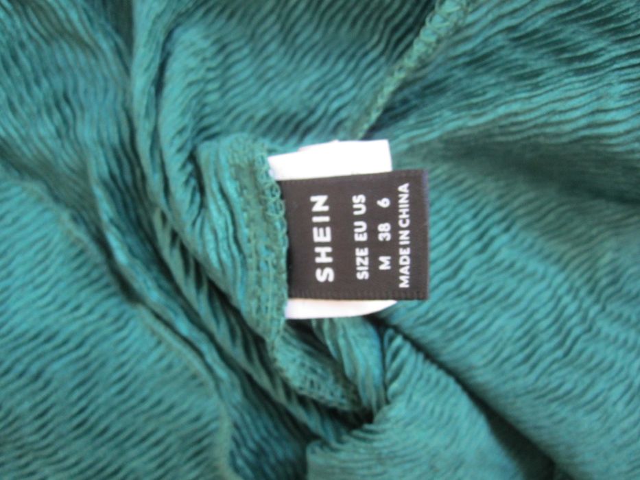 Blusa Verde M canelada e cintada Shein manga à cava