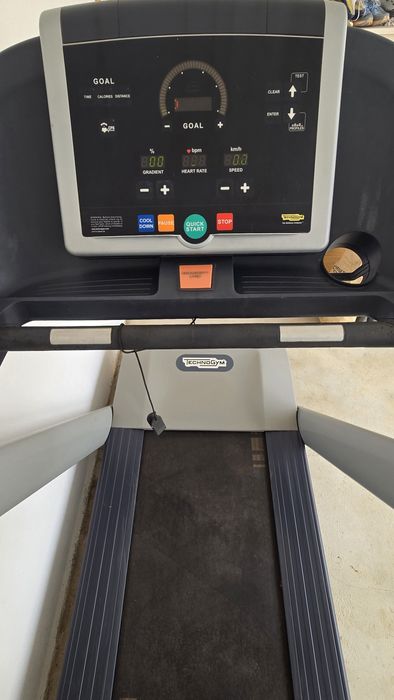 Technogym Treadmill456399460458178561