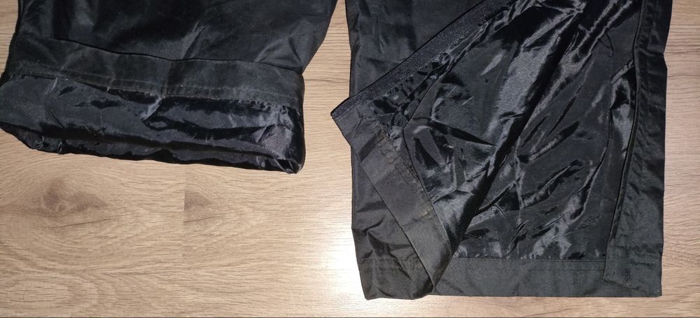 Демисезонные спортивные штаны  Dunlop р.52-54 непромокаемые