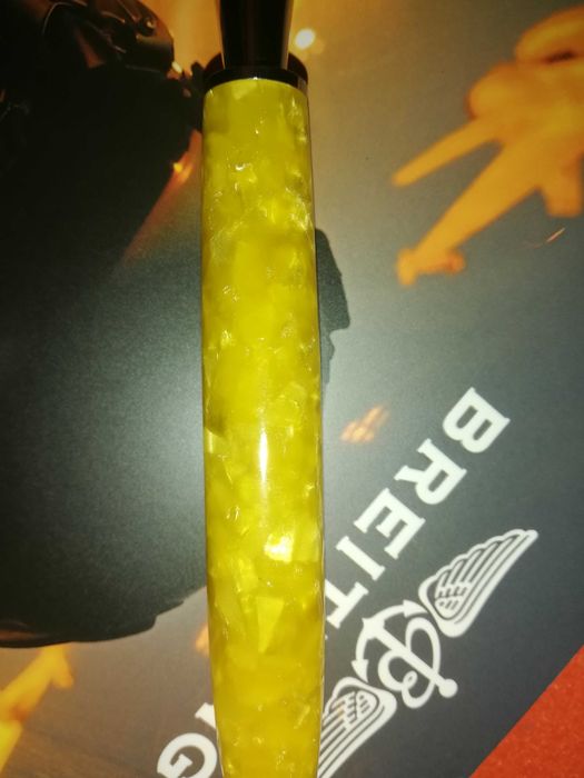Breitling caneta Luxo mármore resinado amarela nova raríssima e linda