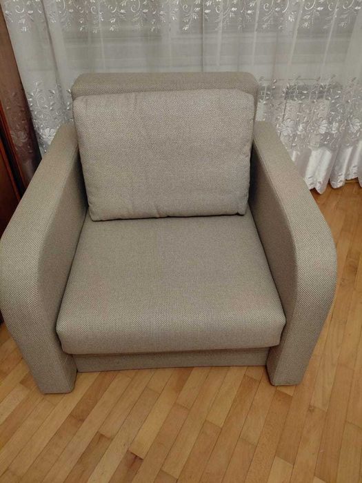 Розкладне крісло