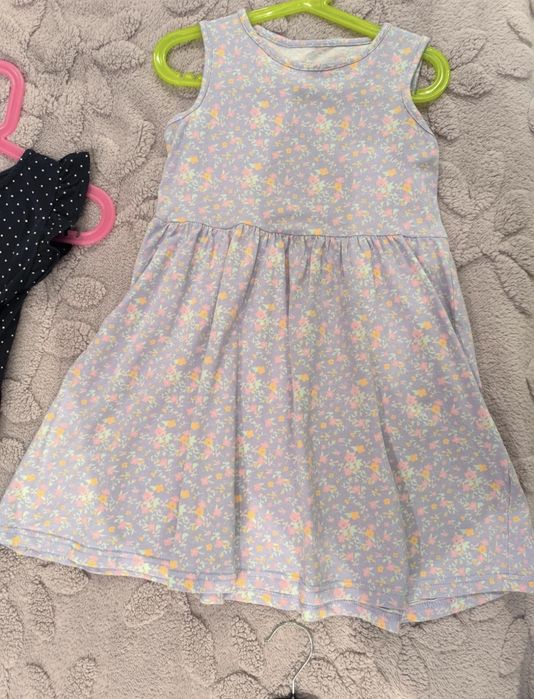6 sukienek na lato h&m 122/128