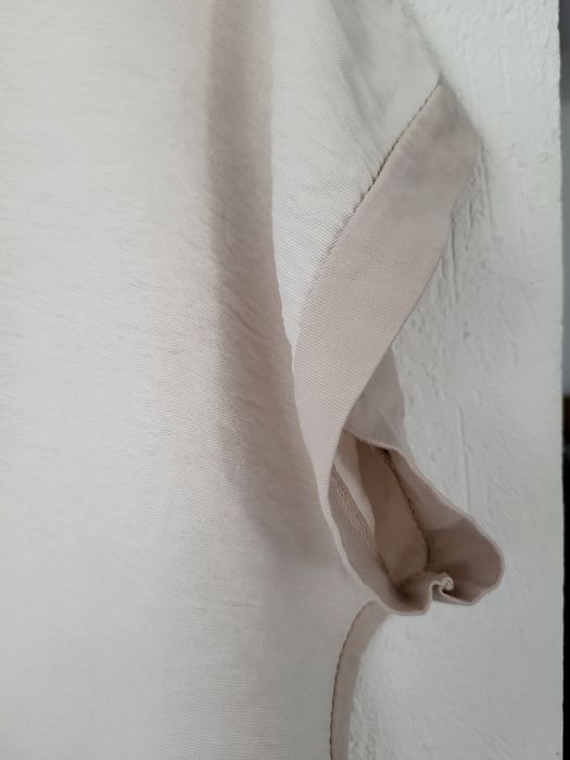 Tshirt bluzka z krótkim rękawem oversize napisy złote dekolt V serek
