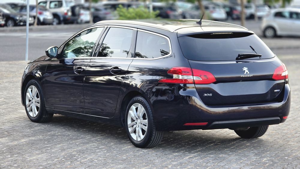 Peugeot 308 SW — fotografia 4
