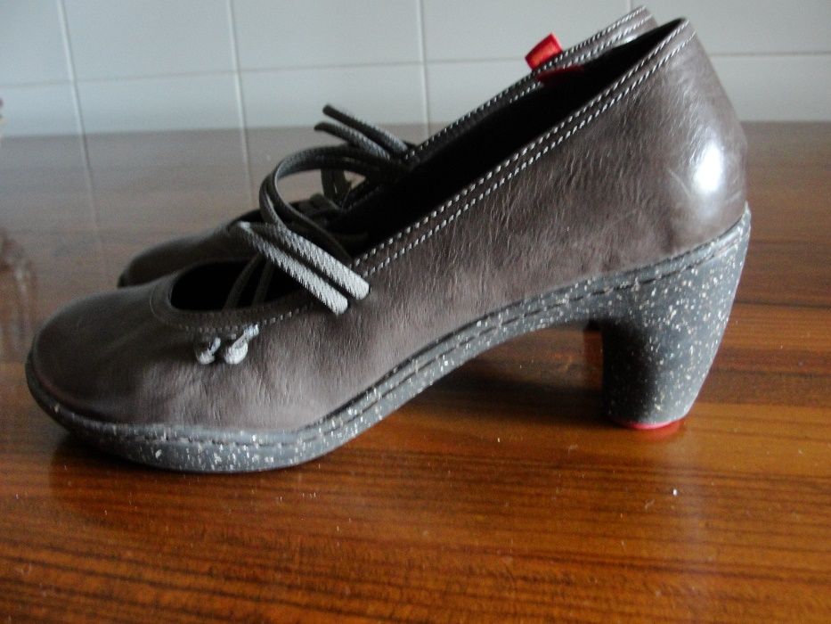 Sapato CAMPER Nº 36