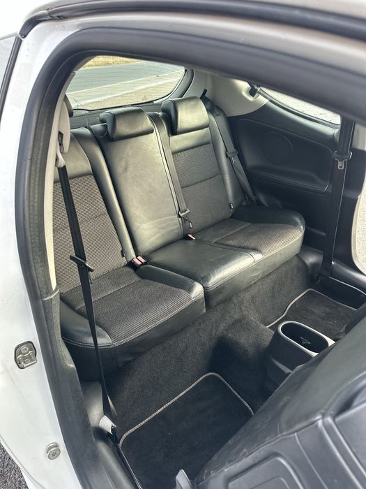 Peugeot 207 1.6 benzyna Panorama 142 tyś przebiegu