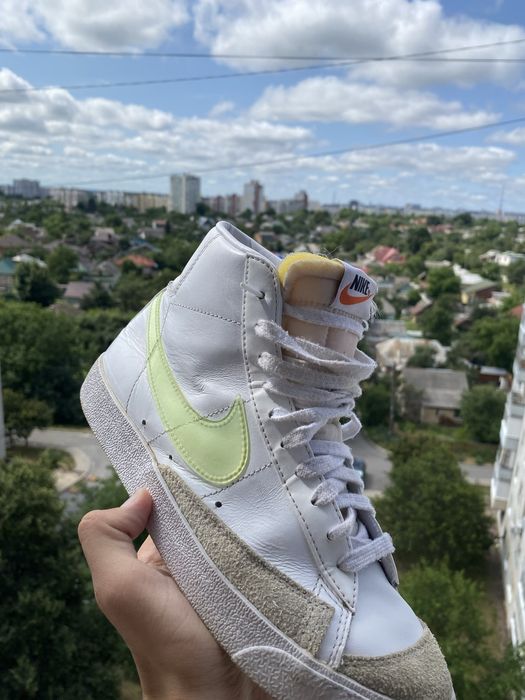 nike blazer , 39